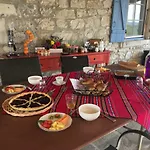 L'apogee فندق مبيت وإفطار *